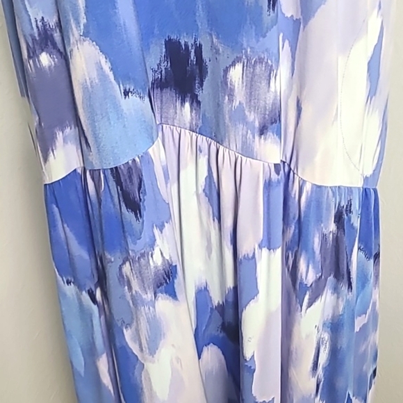 LOGO Blue & White Patterned Midi-Dress with Side Pockets, Size Large - Picture 4 of 11